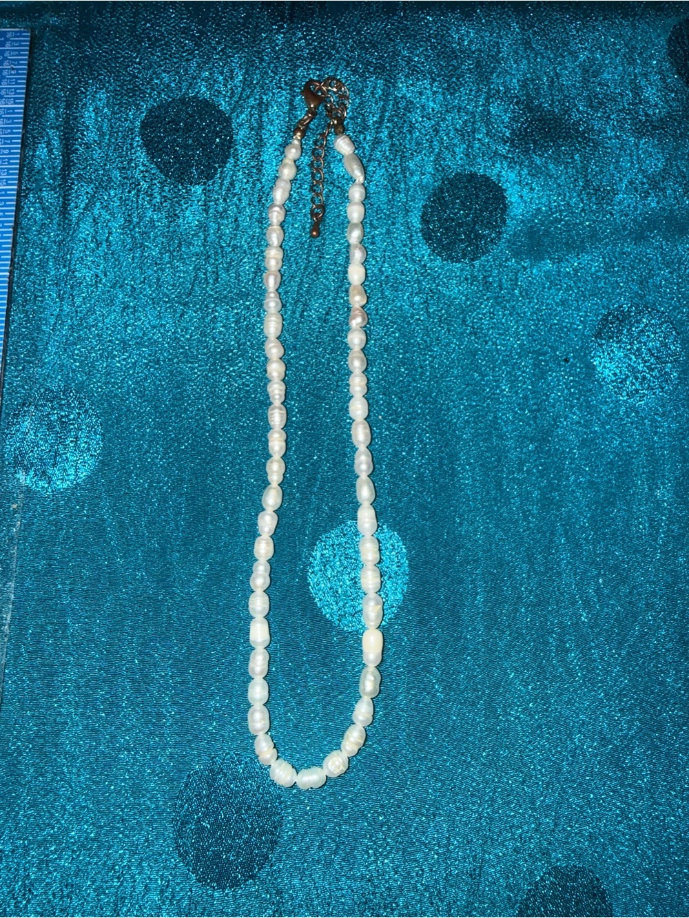 Classic Pearl Bead Necklace with metal chain clap
